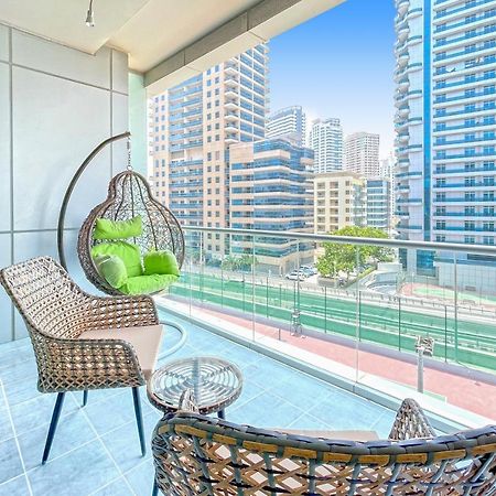 Bnbmehomes - Sit Back & Enjoy Seeing The Luxury Yachts Drive By - B67 Dubai Esterno foto