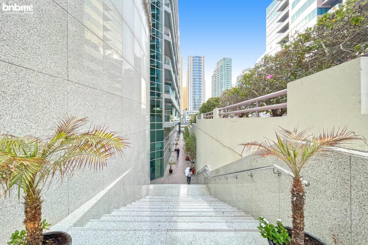 Bnbmehomes - Sit Back & Enjoy Seeing The Luxury Yachts Drive By - B67 Dubai Esterno foto